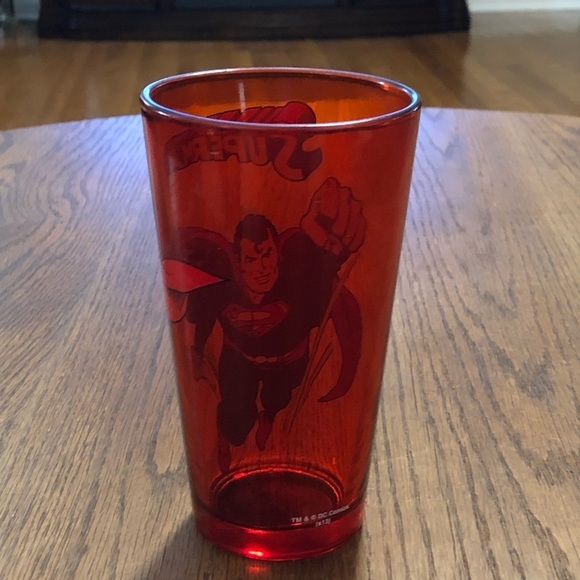 Superman Red Beer Drinking Glass 16oz DC Comics Superhero Glassware HTF - Picture 5 of 8